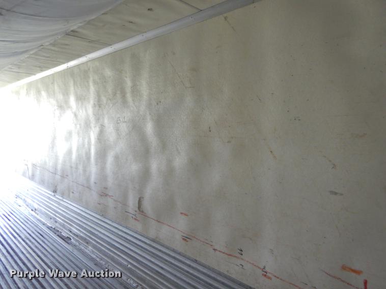 image for item FT9509 1997 Utility VS2R refrigerated van trailer