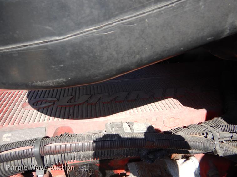 image for item FT9621 2007 International 9400i semi truck