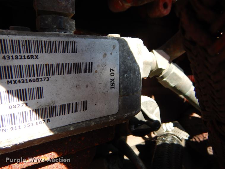 image for item FT9621 2007 International 9400i semi truck