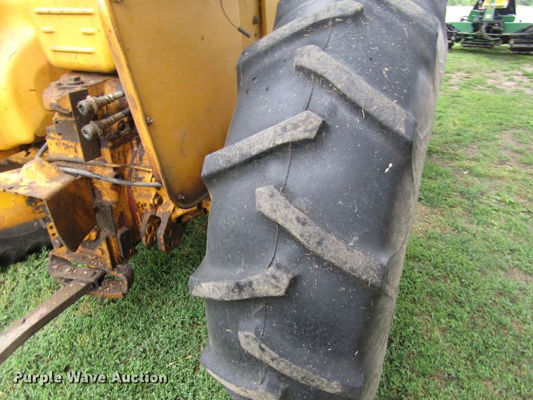 image for item DB4949 International 2400A tractor