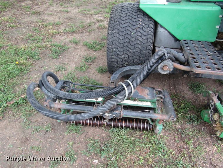 image for item DB4950 John Deere 3235A fairway mower