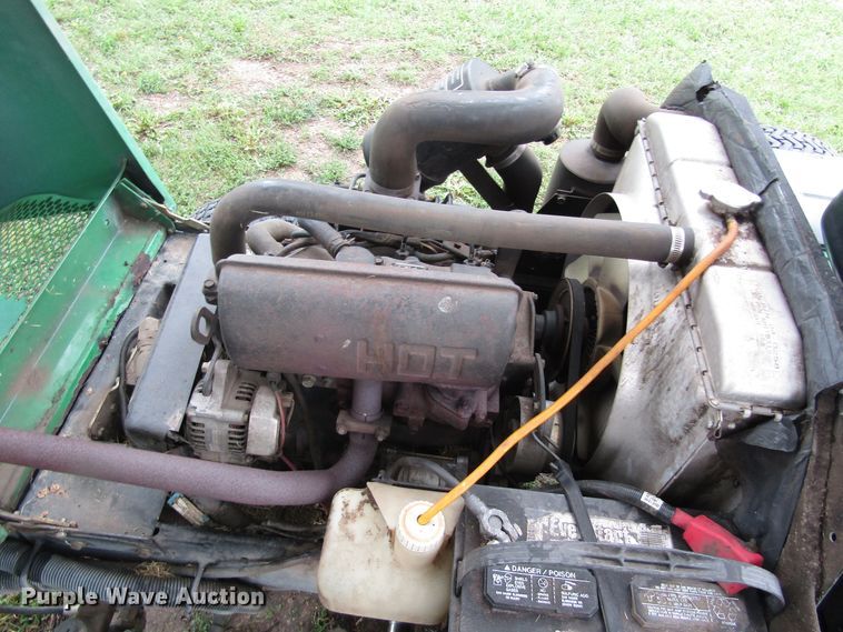 image for item DB4950 John Deere 3235A fairway mower