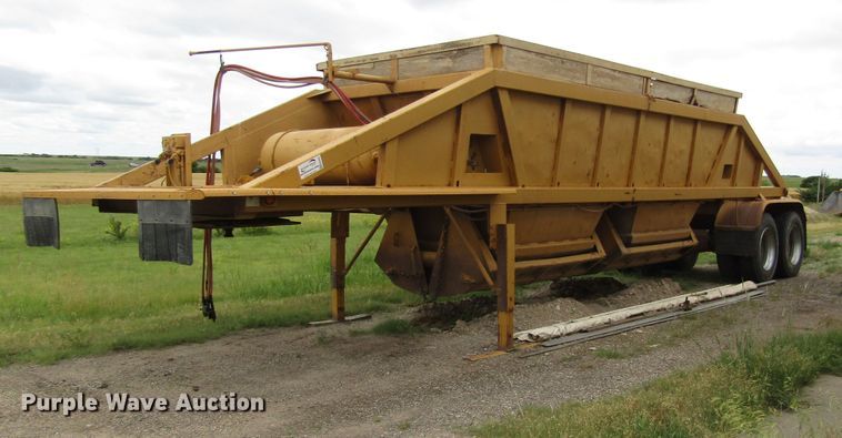 image for item DB4952 1982 Timpte bottom dump trailer