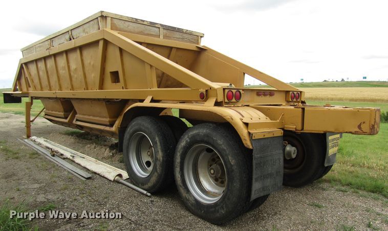 image for item DB4952 1982 Timpte bottom dump trailer