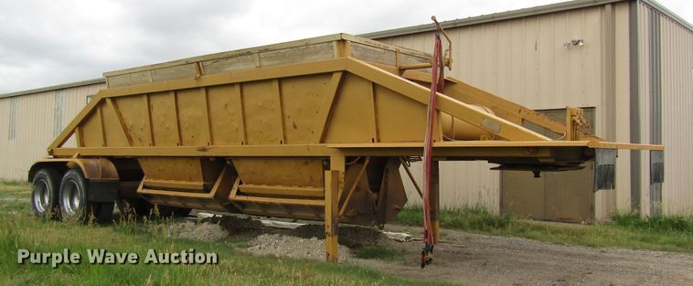 image for item DB4952 1982 Timpte bottom dump trailer