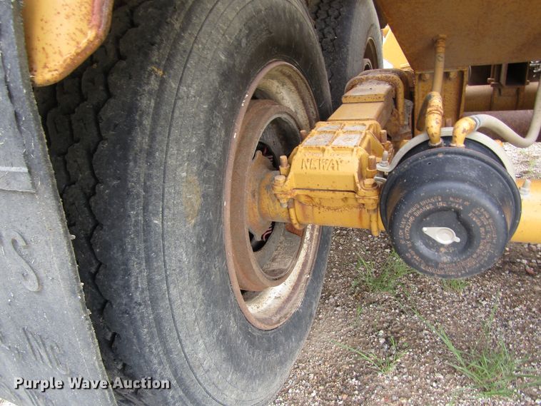 image for item DB4952 1982 Timpte bottom dump trailer