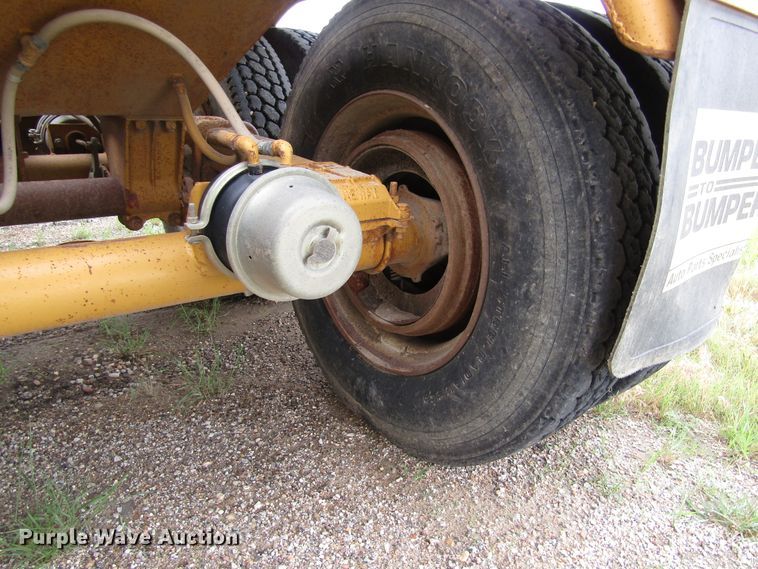 image for item DB4952 1982 Timpte bottom dump trailer