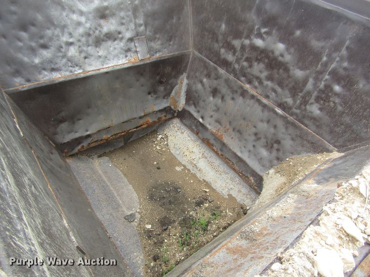 image for item DB4952 1982 Timpte bottom dump trailer