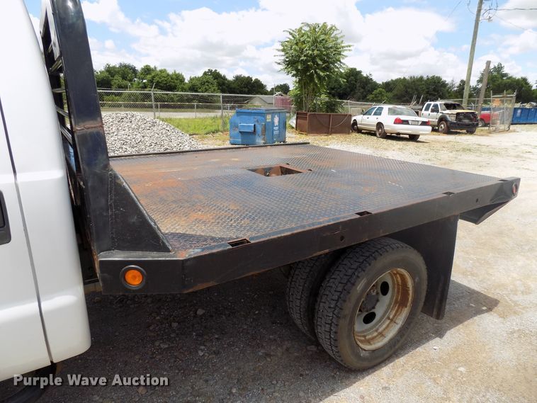 image for item DB9505 2008 Ford F550 flatbed pickup truck