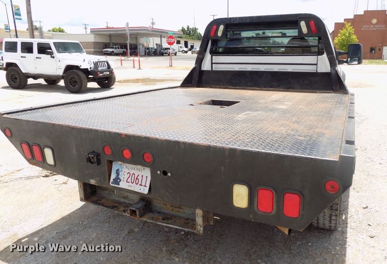 image for item DB9505 2008 Ford F550 flatbed pickup truck