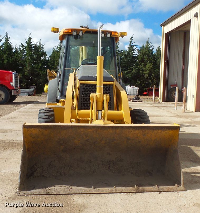 image for item DC4545 2006 John Deere 310SG backhoe