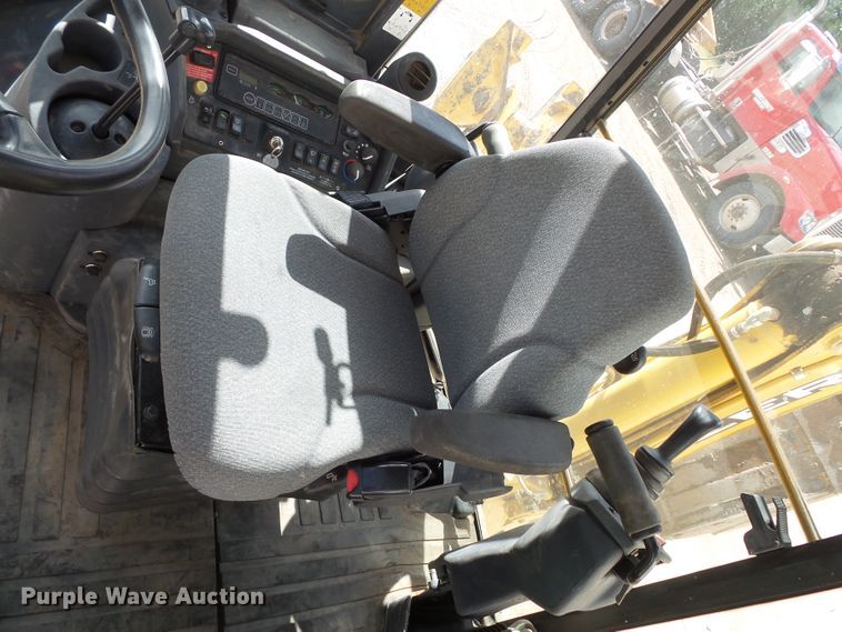 image for item DC4545 2006 John Deere 310SG backhoe