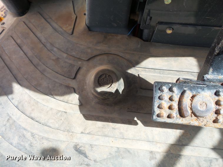 image for item DC4545 2006 John Deere 310SG backhoe