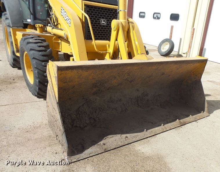 image for item DC4545 2006 John Deere 310SG backhoe