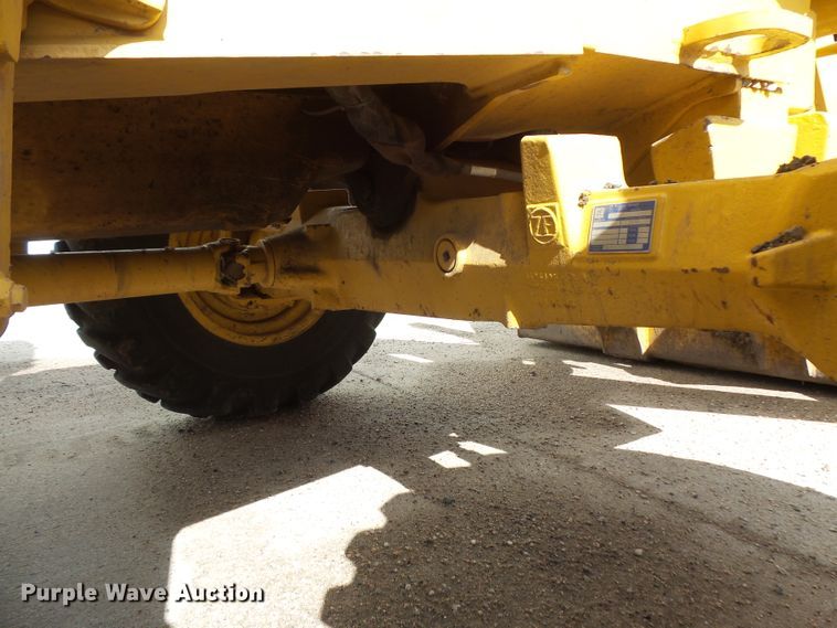 image for item DC4545 2006 John Deere 310SG backhoe