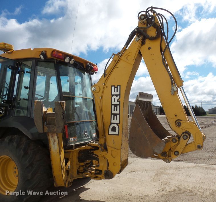 image for item DC4545 2006 John Deere 310SG backhoe