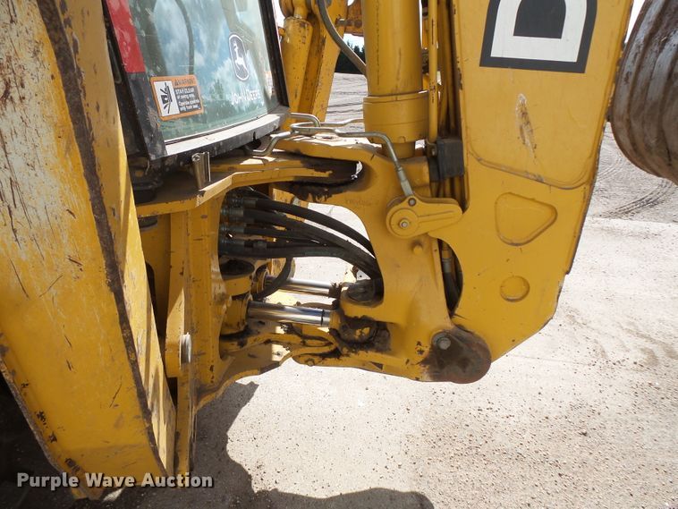 image for item DC4545 2006 John Deere 310SG backhoe