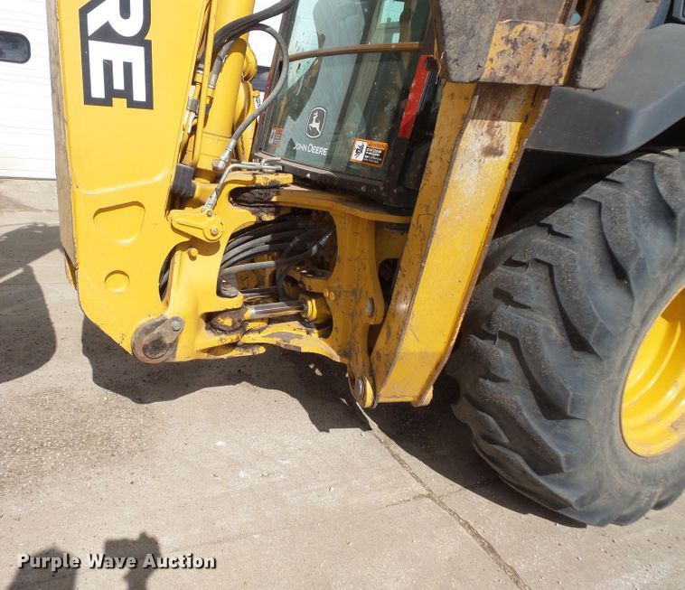 image for item DC4545 2006 John Deere 310SG backhoe