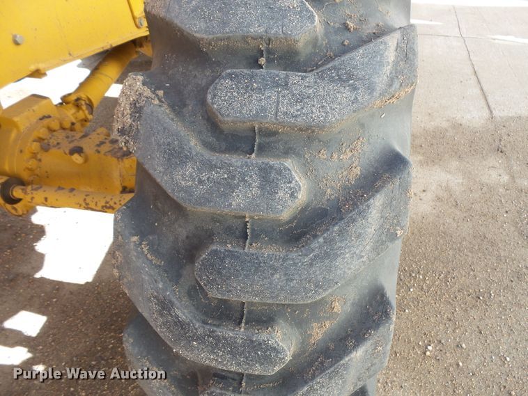 image for item DC4545 2006 John Deere 310SG backhoe