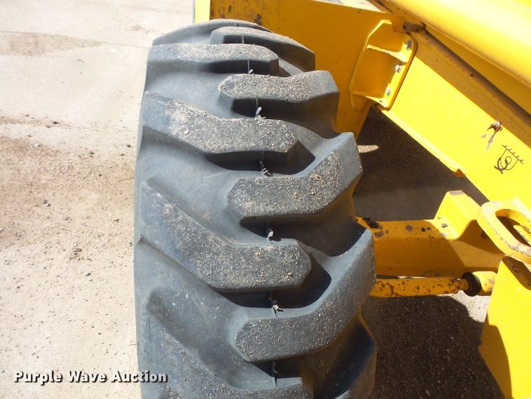 image for item DC4545 2006 John Deere 310SG backhoe