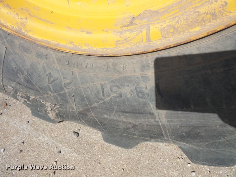 image for item DC4545 2006 John Deere 310SG backhoe