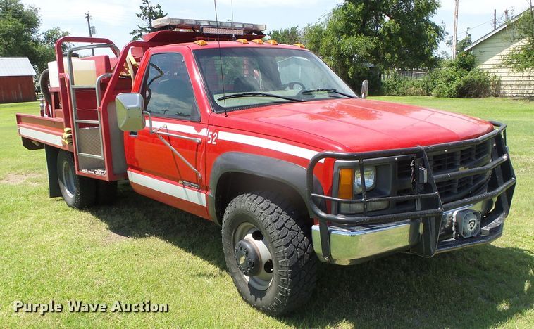 image for item DC5119 2000 Chevrolet K3500 brush fire truck