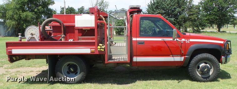 image for item DC5119 2000 Chevrolet K3500 brush fire truck