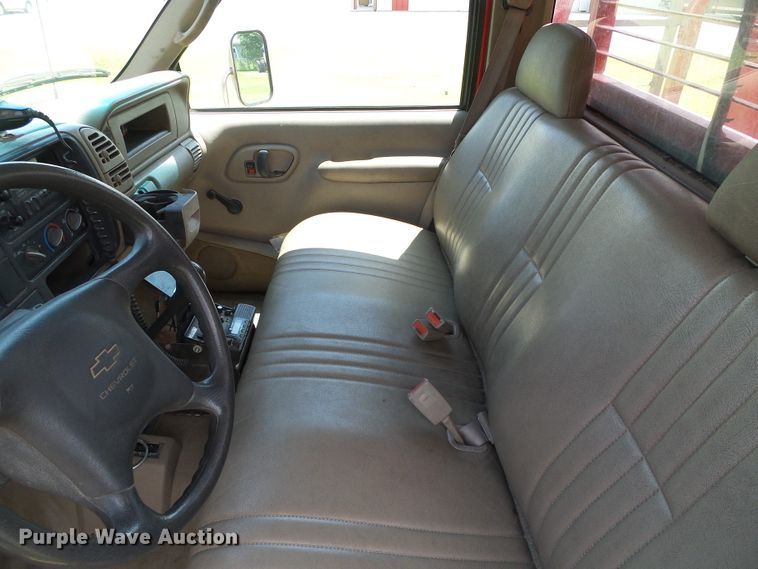 image for item DC5119 2000 Chevrolet K3500 brush fire truck