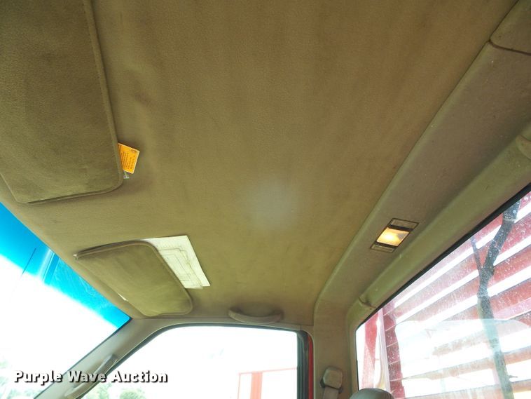 image for item DC5119 2000 Chevrolet K3500 brush fire truck