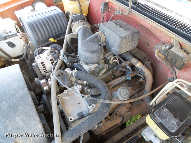 image for item DC5119 2000 Chevrolet K3500 brush fire truck