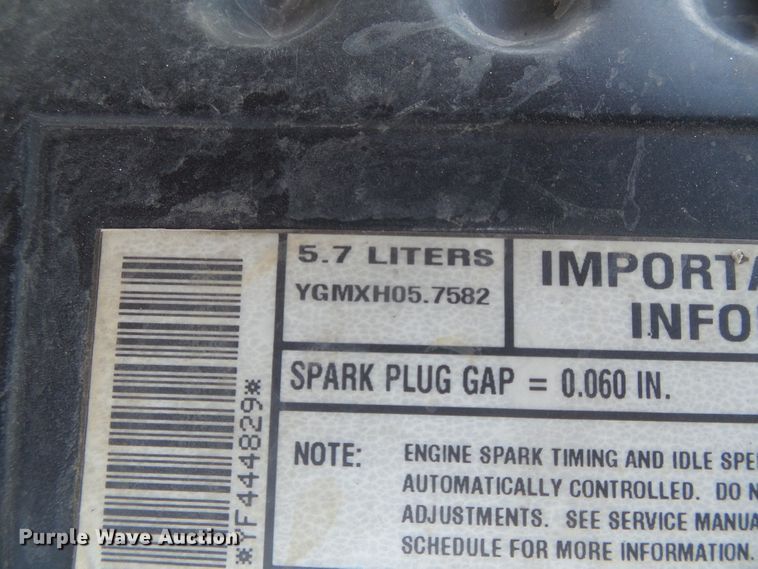 image for item DC5119 2000 Chevrolet K3500 brush fire truck