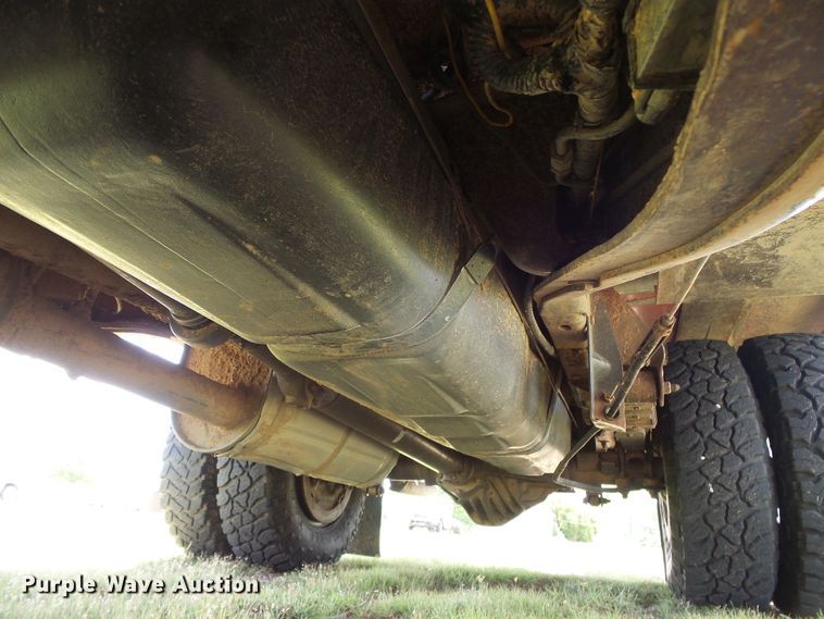 image for item DC5119 2000 Chevrolet K3500 brush fire truck