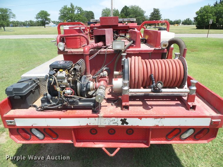 image for item DC5119 2000 Chevrolet K3500 brush fire truck