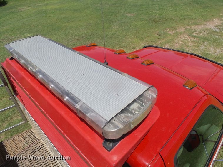 image for item DC5119 2000 Chevrolet K3500 brush fire truck