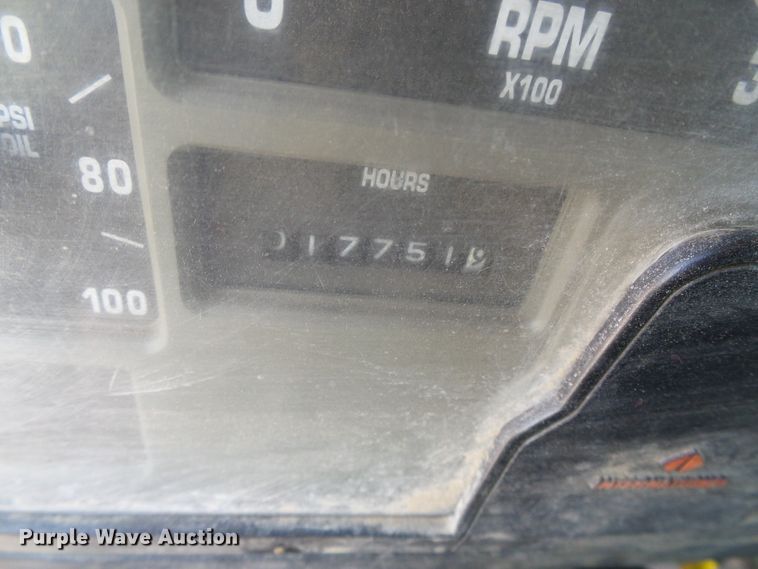 image for item DC5120 1995 International 4900 bucket truck