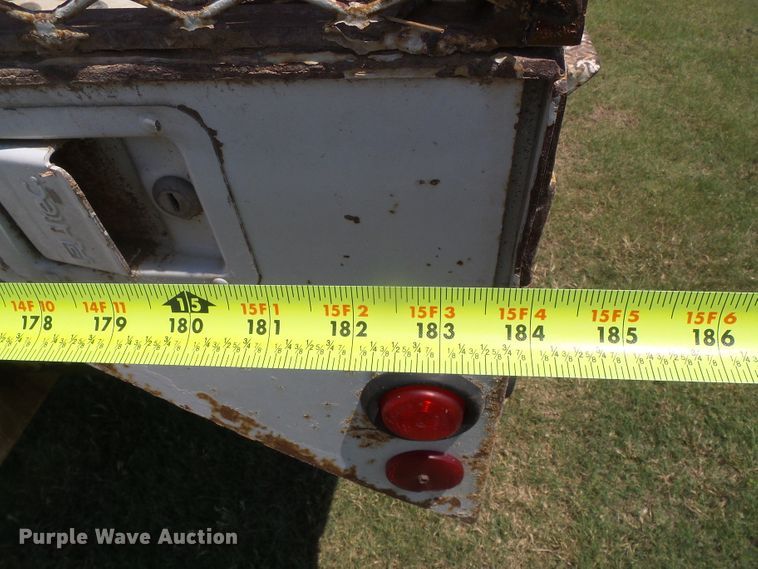 image for item DC5120 1995 International 4900 bucket truck