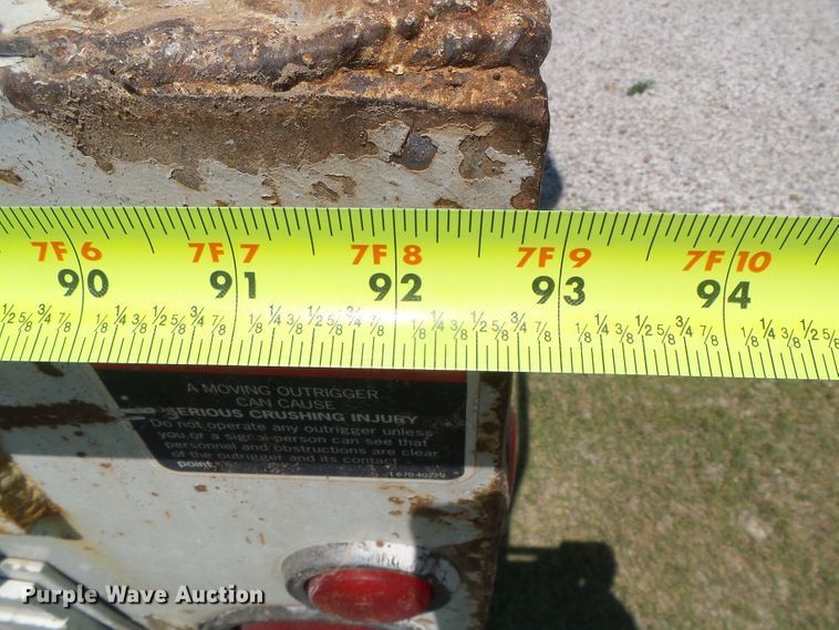 image for item DC5120 1995 International 4900 bucket truck