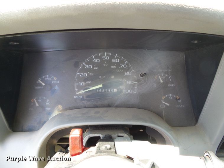 image for item DC5121 1996 GMC Sonoma SLS pickup truck