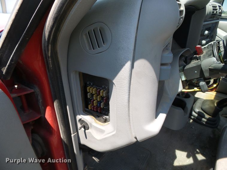 image for item DC5121 1996 GMC Sonoma SLS pickup truck