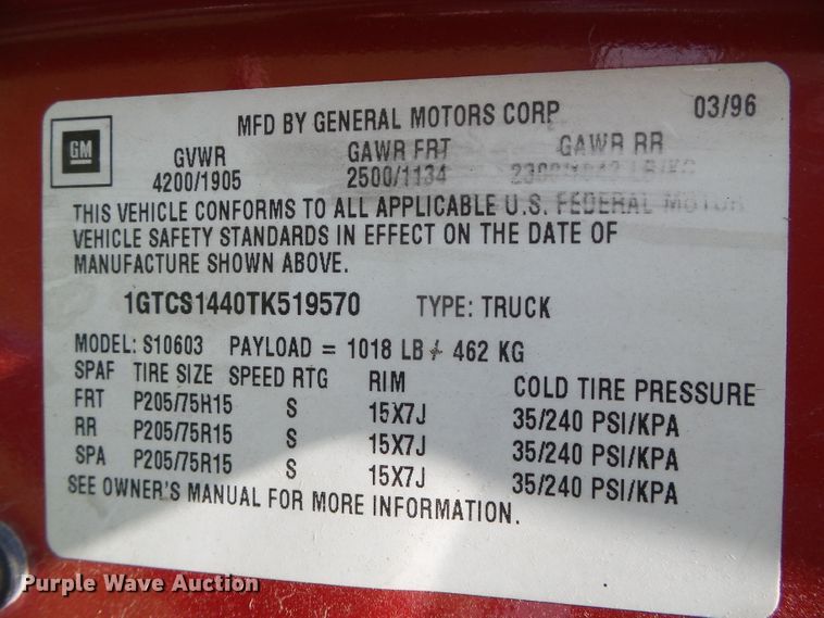 image for item DC5121 1996 GMC Sonoma SLS pickup truck