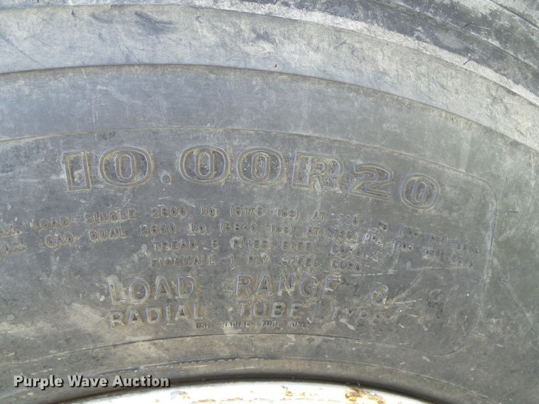 image for item DC5122 1995 International 4900 digger derrick truck