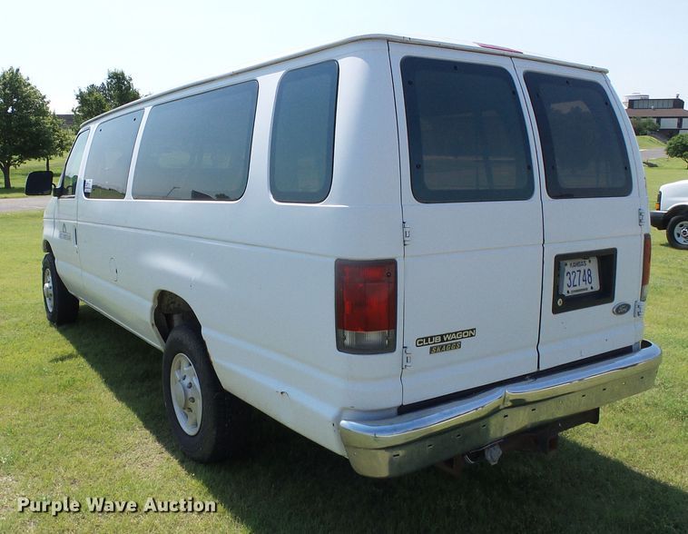 image for item DC5125 1997 Ford Club Wagon van