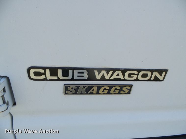 image for item DC5125 1997 Ford Club Wagon van