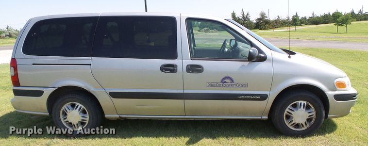 image for item DC5126 2004 Chevrolet Venture van