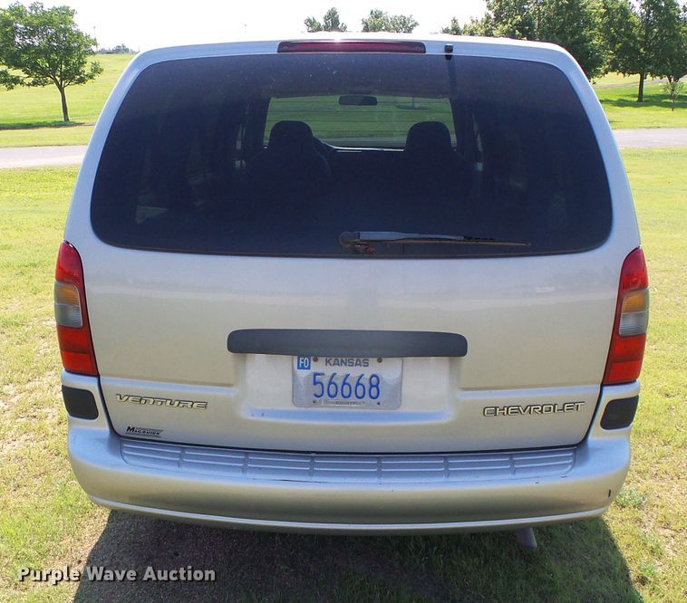 image for item DC5126 2004 Chevrolet Venture van