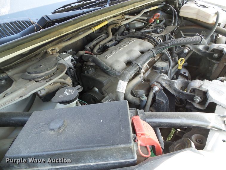 image for item DC5126 2004 Chevrolet Venture van