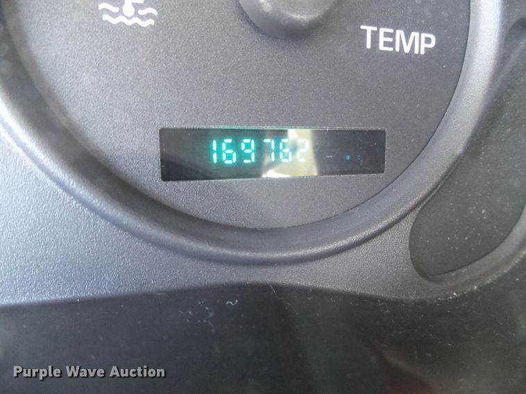 image for item DC5126 2004 Chevrolet Venture van