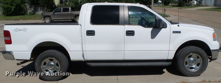 image for item DC5128 2007 Ford F150 XLT SuperCrew pickup truck