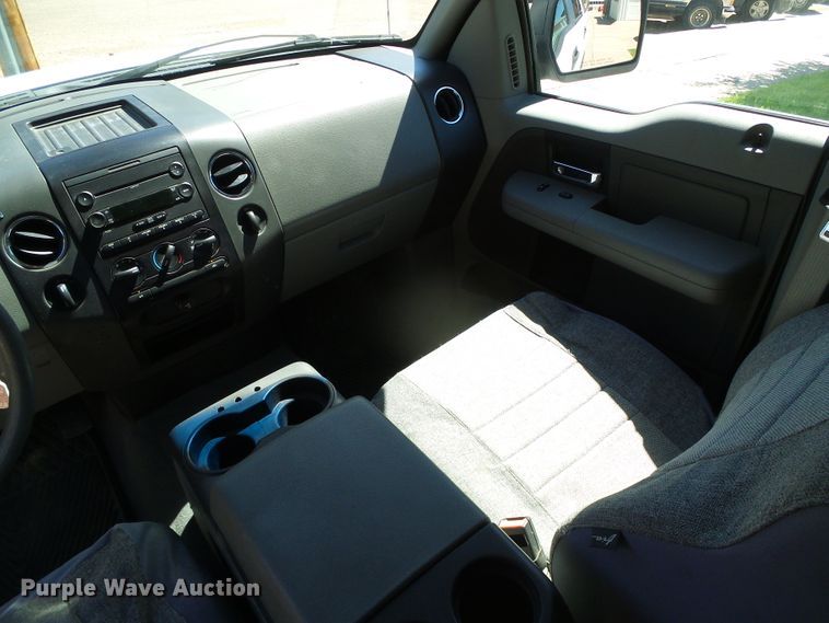 image for item DC5128 2007 Ford F150 XLT SuperCrew pickup truck