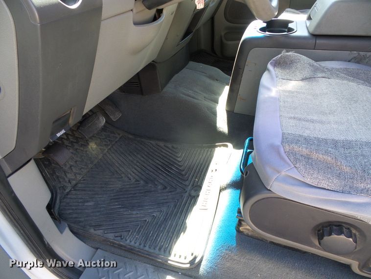 image for item DC5128 2007 Ford F150 XLT SuperCrew pickup truck